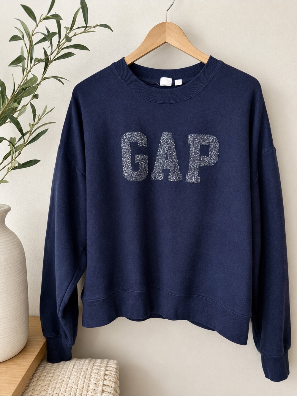 GAP Navy Blue Glitter Logo Crewneck Sweatshirt Women’s Medium M